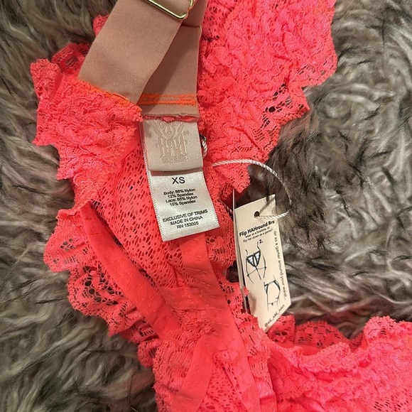 We Are HAH flip HAHround bra XS fried salmon - Picture 10 of 11